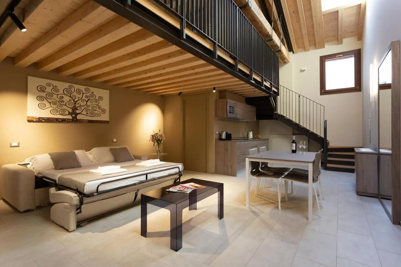 Residence 8 Loft Venice 0*,