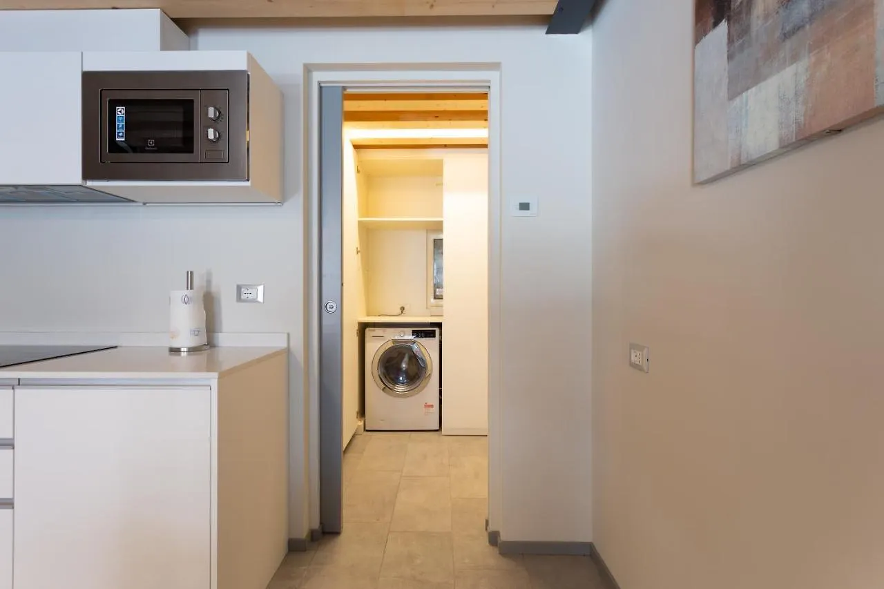 Residence 8 Loft Venice Apartment