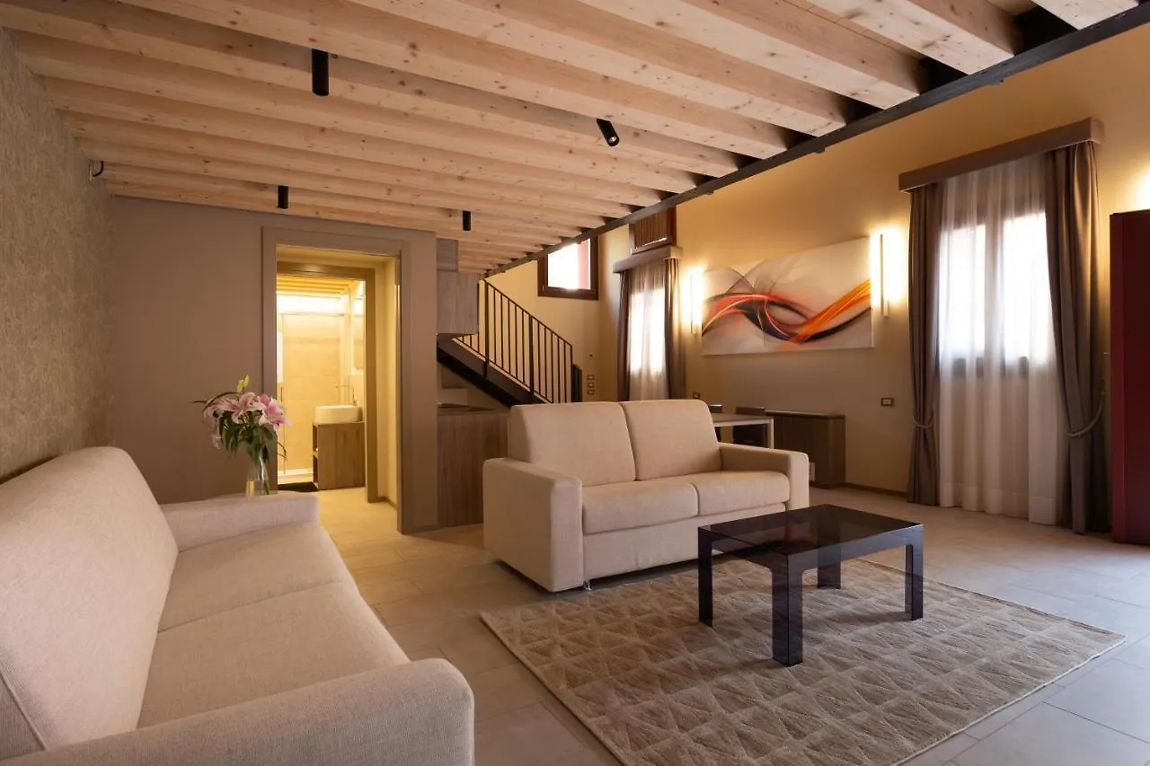 Residence 8 Loft Venice 0*,